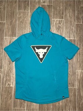 Under Armour Project Rock Hoodie Mens Medium Blue Short Sleeve Loose Pullover